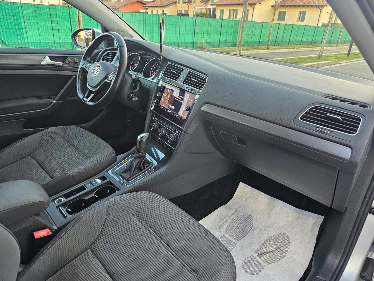 Volkswagen Golf Variant 2.0 diesel