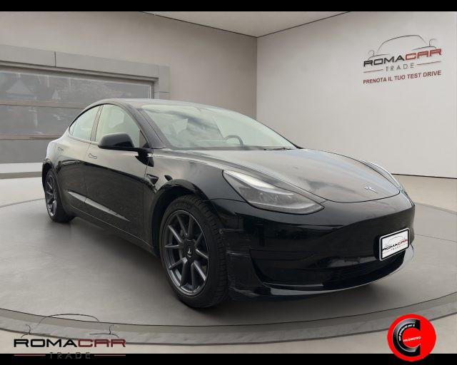 TESLA Model 3 RWD