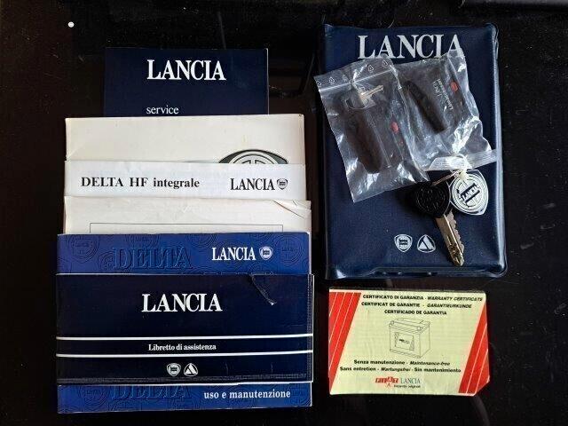 LANCIA DELTA 2.0 HF TURBO EVO MARTINI 5 252\400 - ASI CRS - SERVICE BOOK -92