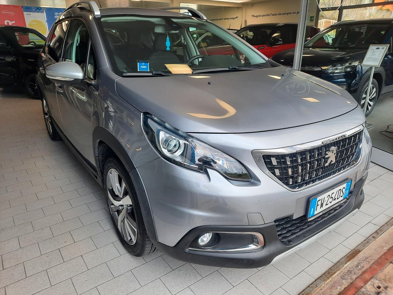 Peugeot 2008 BlueHDi 100 S&S Allure