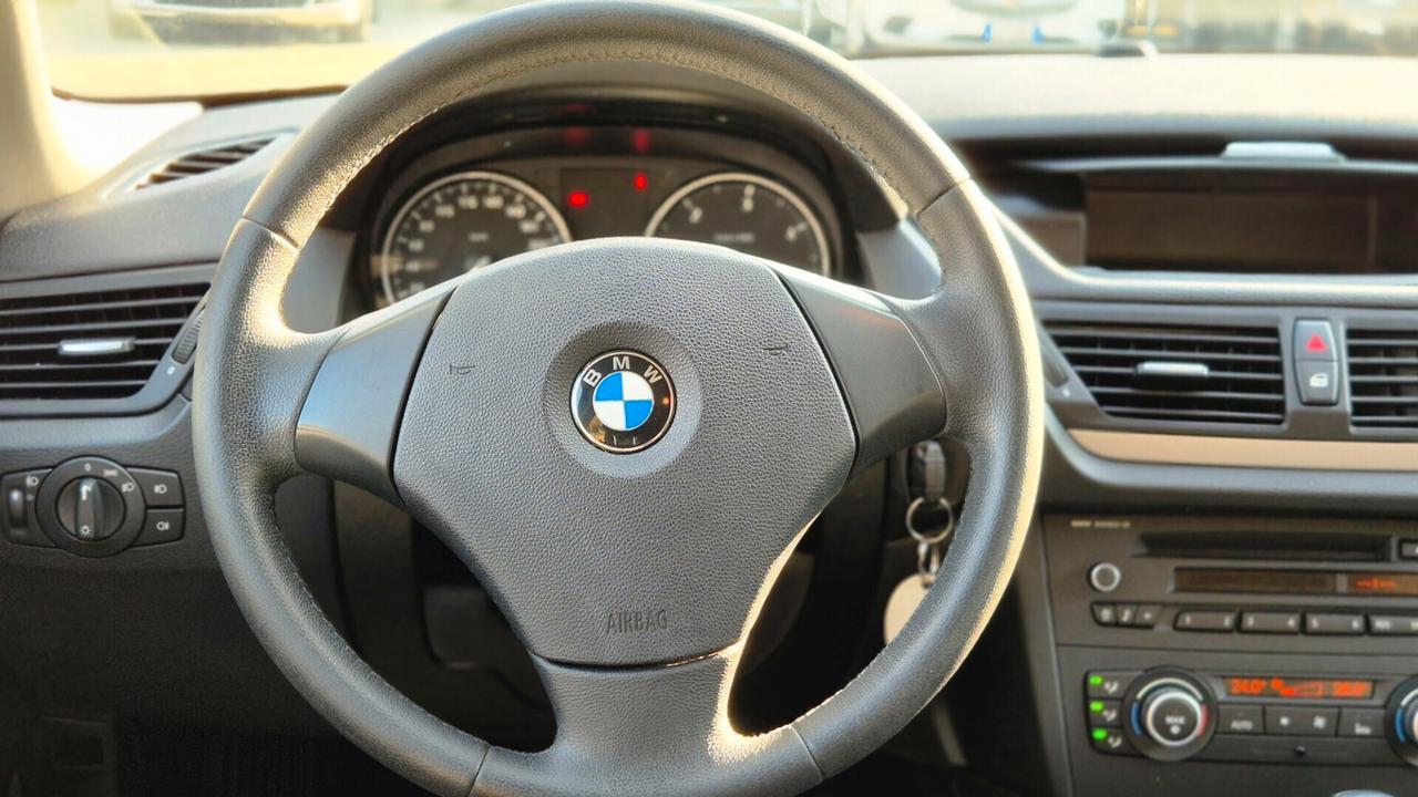 Bmw X1 2.0/143 cv/105kw /AUTOMATICA/SENSORI/XDRIVE