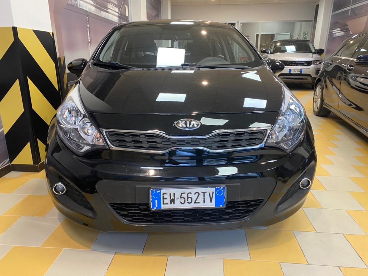 Kia Rio 1.1 CRDi 5p. Cool