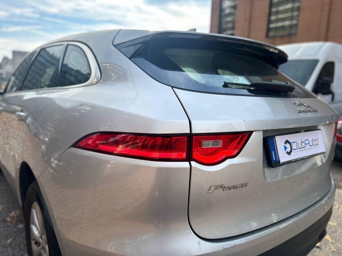 Jaguar F-Pace 3.0d V6 Portfolio awd 300cv auto