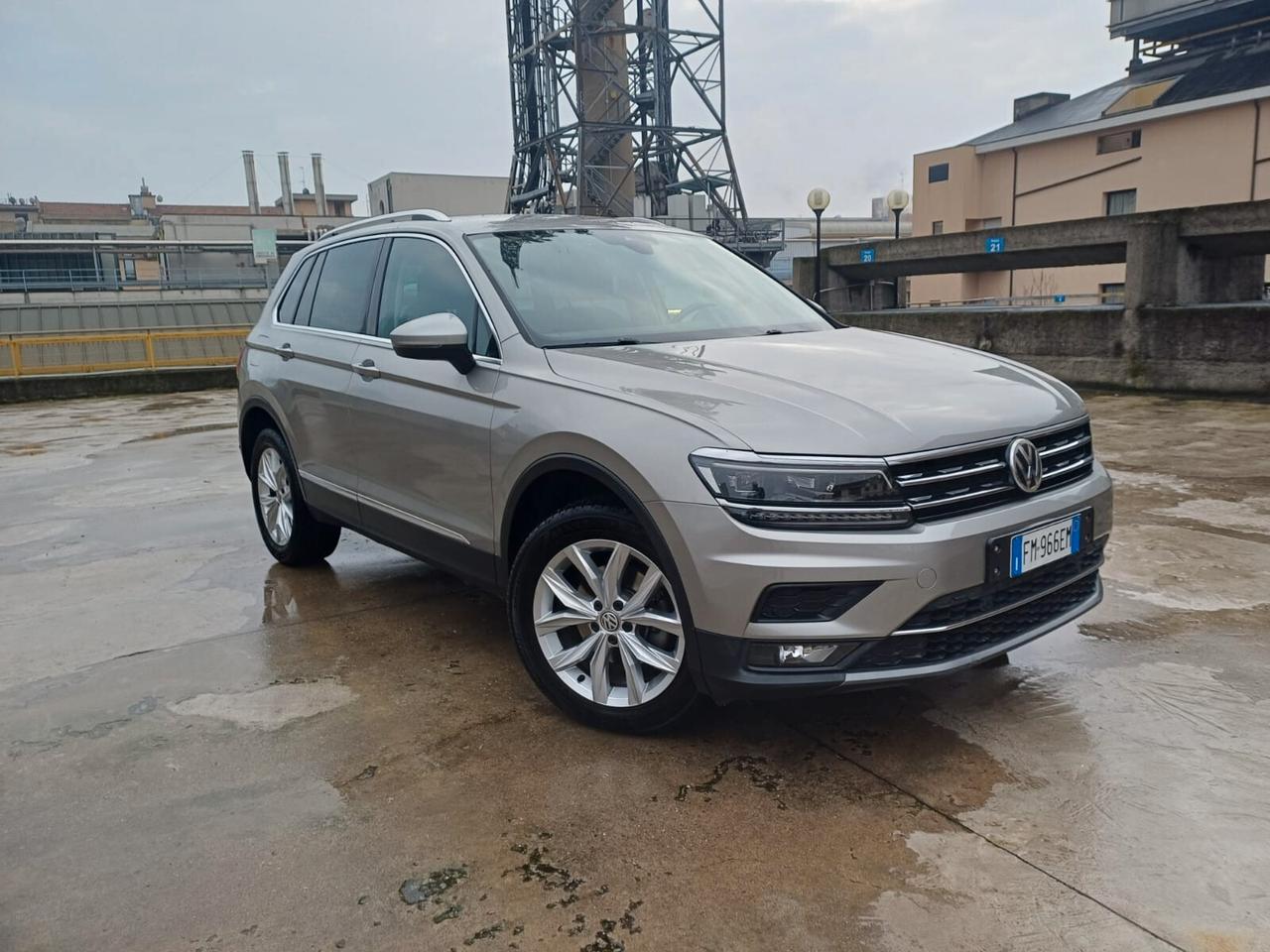 Volkswagen Tiguan 2.0 TDI SCR DSG 4MOTION Advanced BMT
