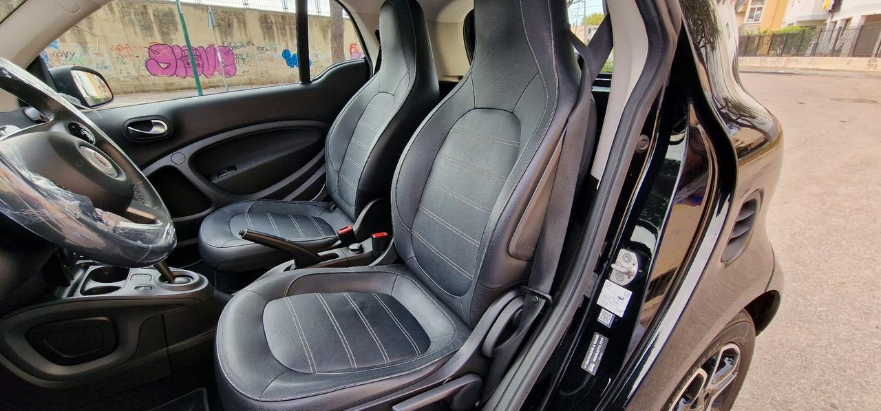 Smart ForTwo 90 0.9 Turbo twinamic Prime AUTOMATICA. FINANZIAMENTI ANCHE SENZA BUSTA PAGA