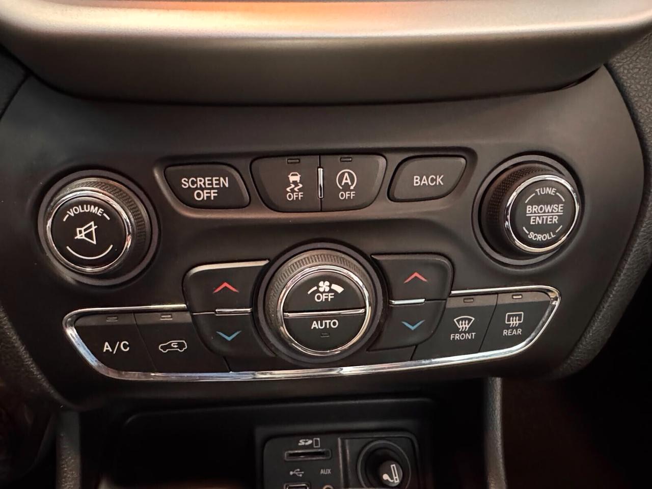Jeep Cherokee 2.2 Mjt II 4WD Active Drive I Limited 200 CV