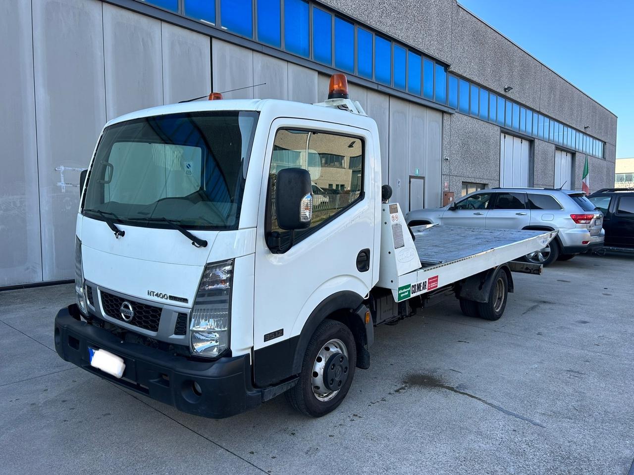 Nissan Cabstar CARROATTREZZI scarrabile comear