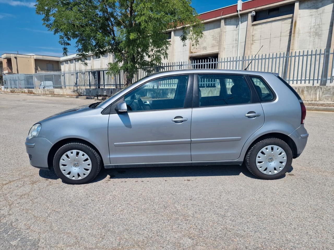 Volkswagen Polo 1.4/80CV 16V 5p. Comfortline