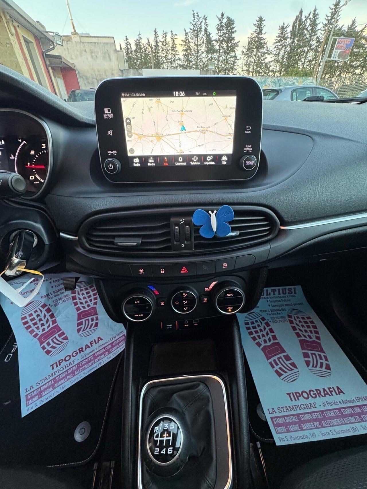 Fiat Tipo 1.6 Mjt SW Lounge Navi Retro Carplay