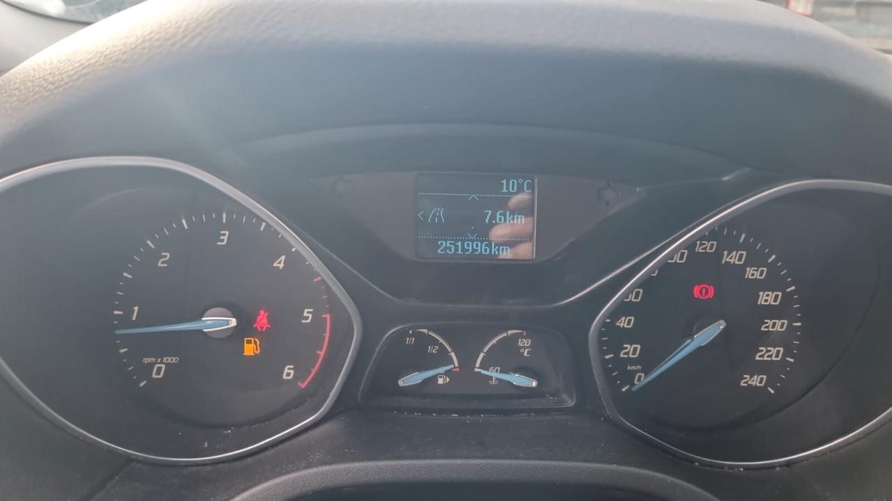 Ford Focus 1.6 TDCi 115 CV-85KW-