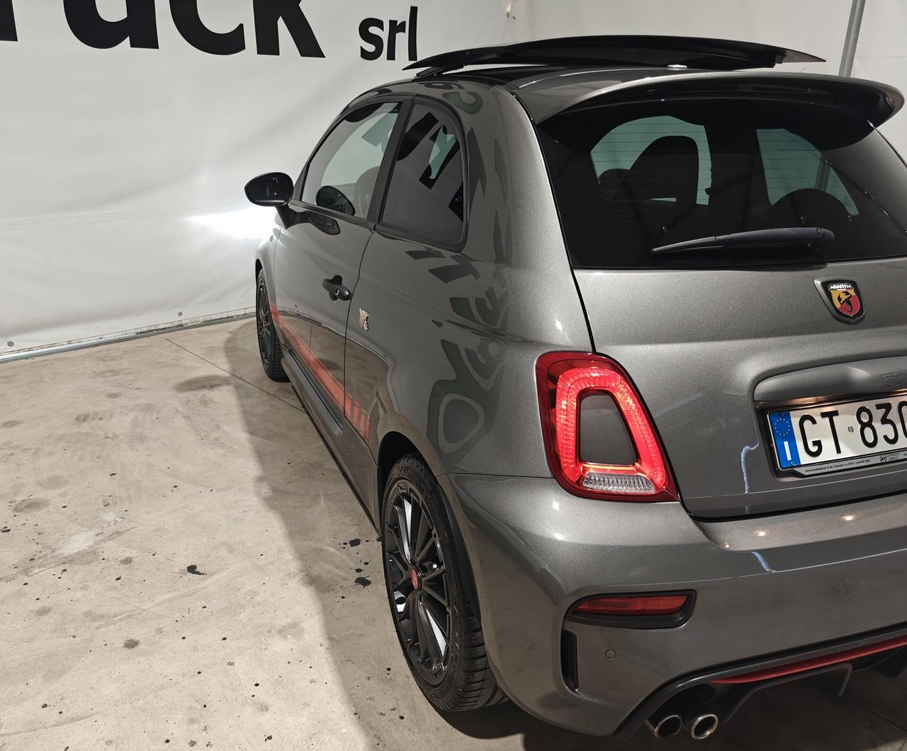 Abarth 595 1.4 Turbo T-Jet 180 CV Competizione