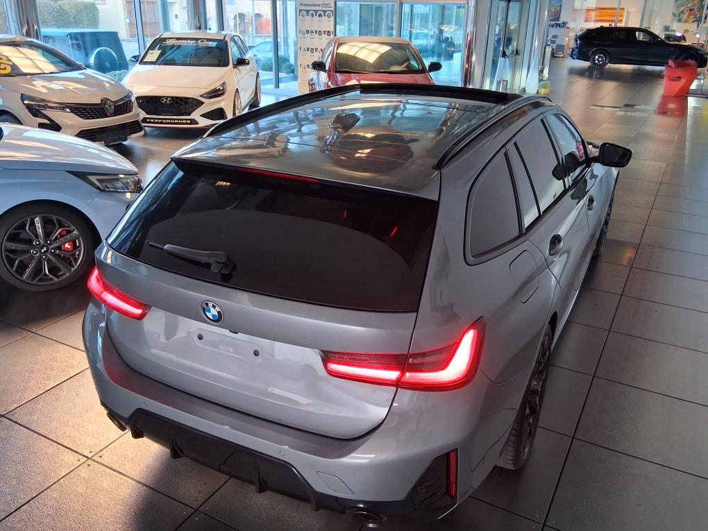 BMW 320D TOURING xdrive MSPORT tetto apr./imp.fren.maggiorato/pinze rosse/harman kardon