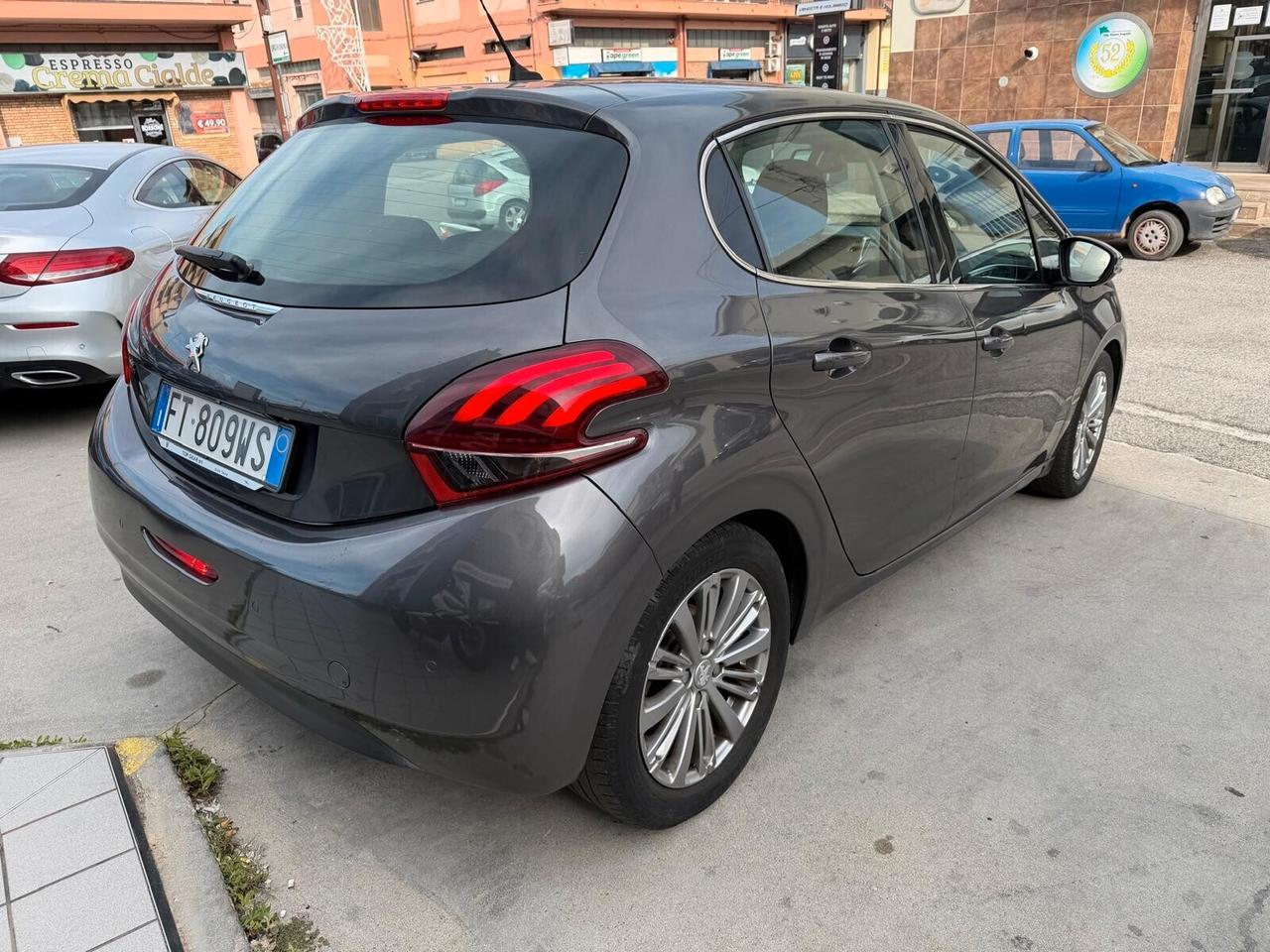 Peugeot 208 BlueHDi 100 S&S 5 porte Active