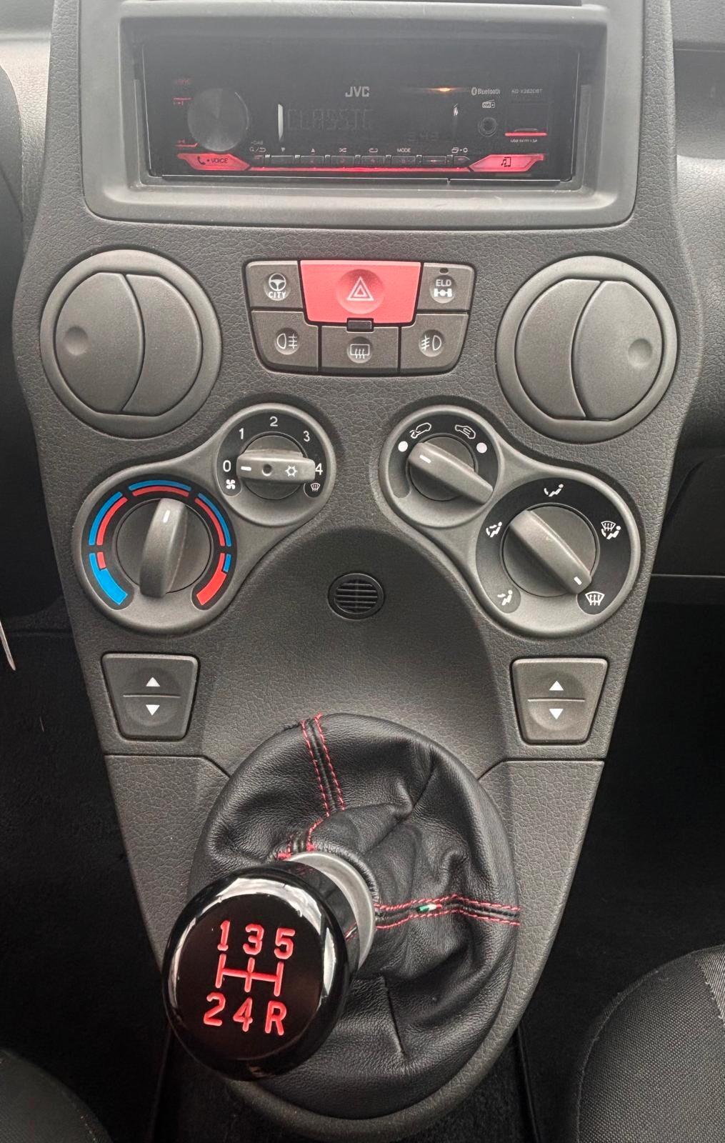 Fiat Panda 1.3 MJT 16V DPF 4x4 Climbing