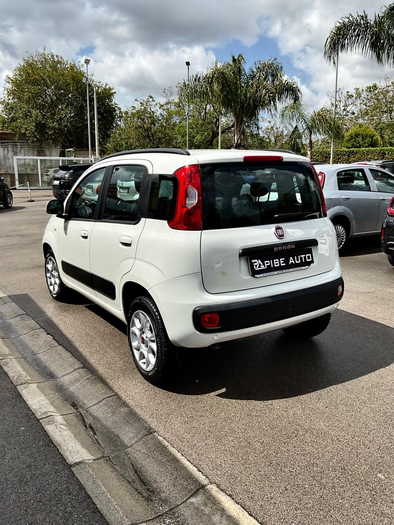 Fiat Panda 0.9 TwinAir Turbo Natural Power Lounge