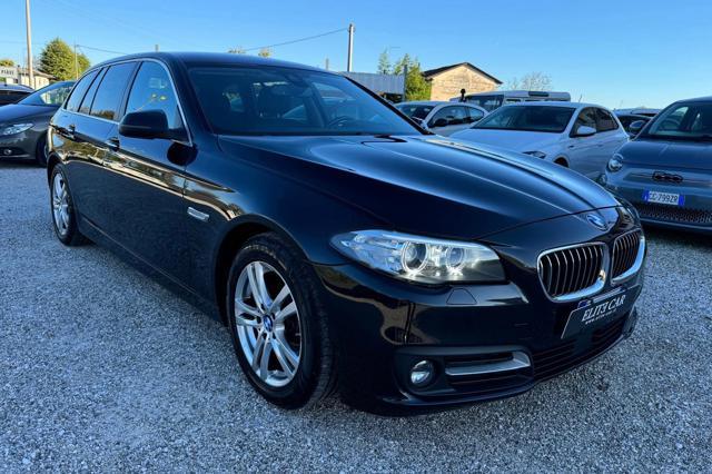 BMW 520 d xDrive Touring SERVICE BMW