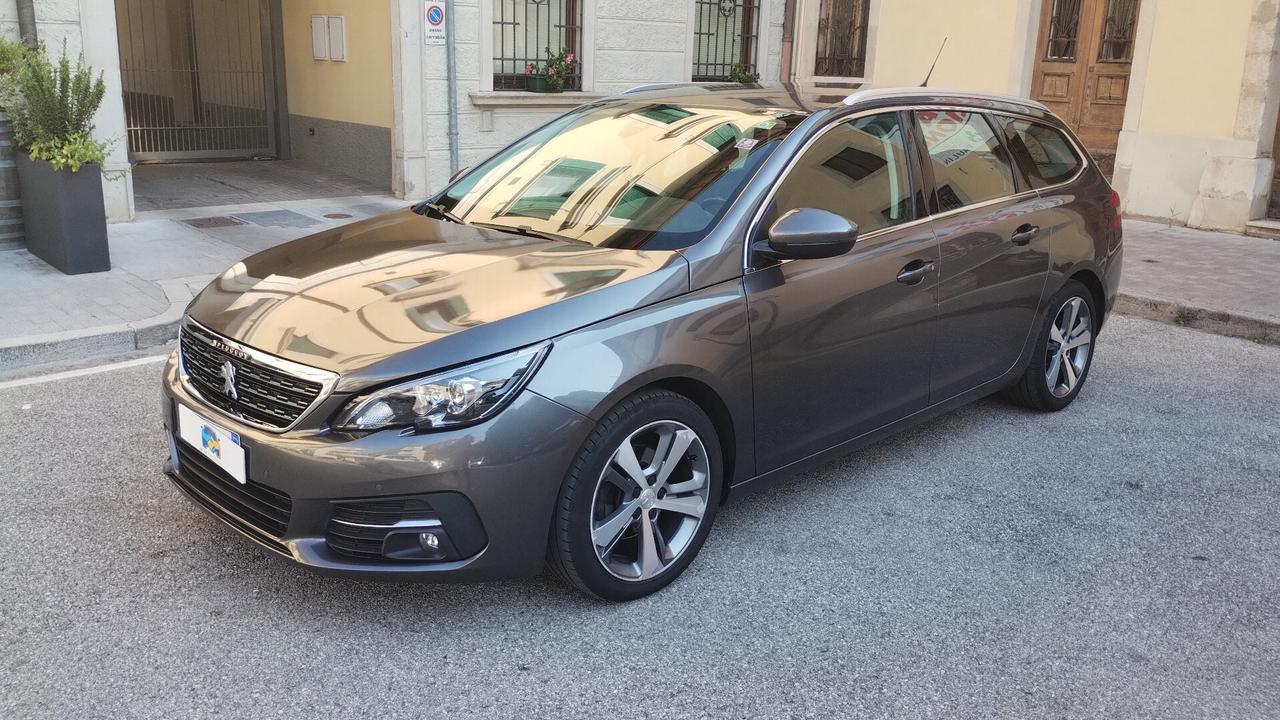 Peugeot 308 BlueHDi 130 S&S SW Allure