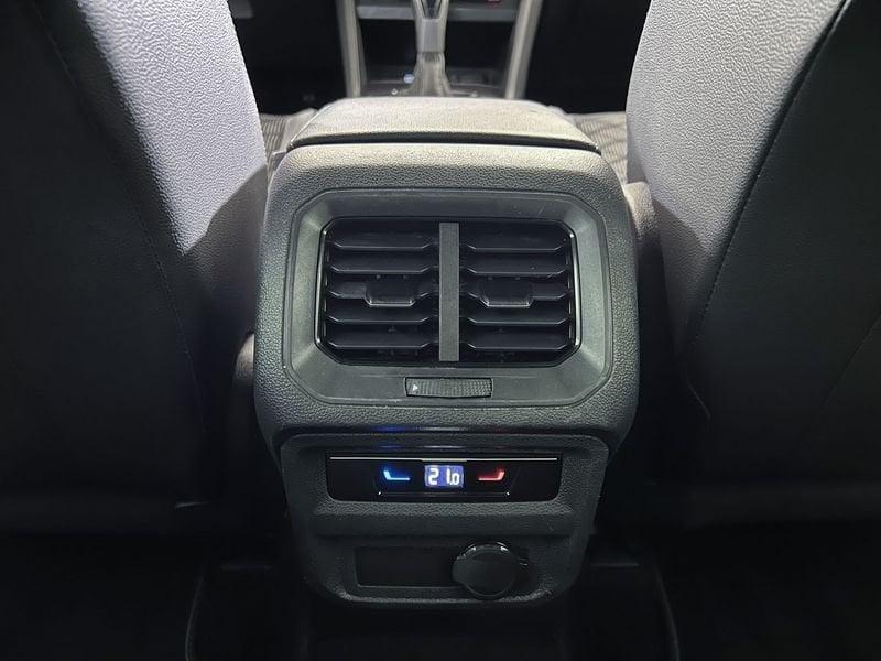 Volkswagen Tiguan Tiguan 2.0 tdi R-Line 150cv dsg