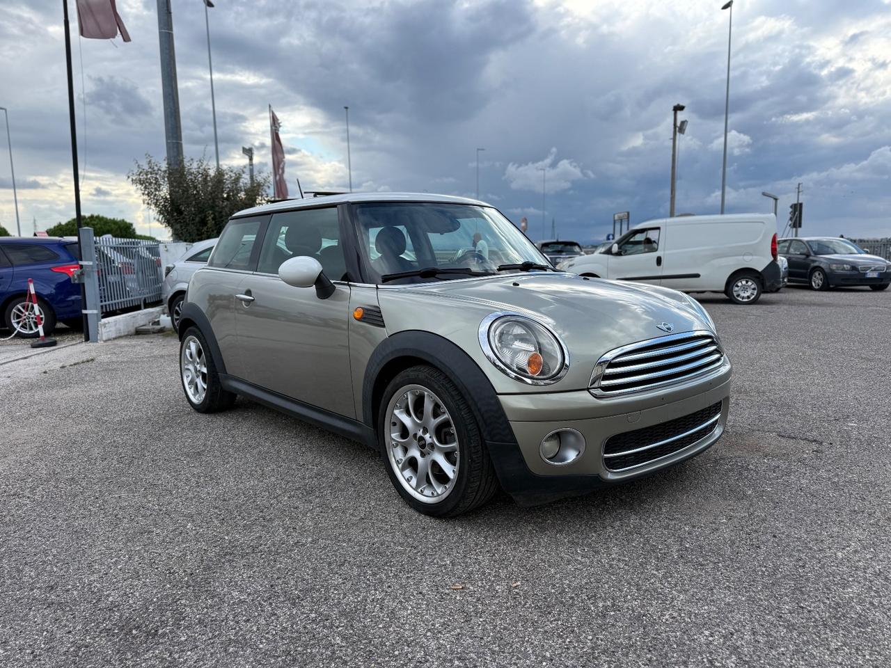 Mini 1.6 16V Cooper D NEOPATENTATI