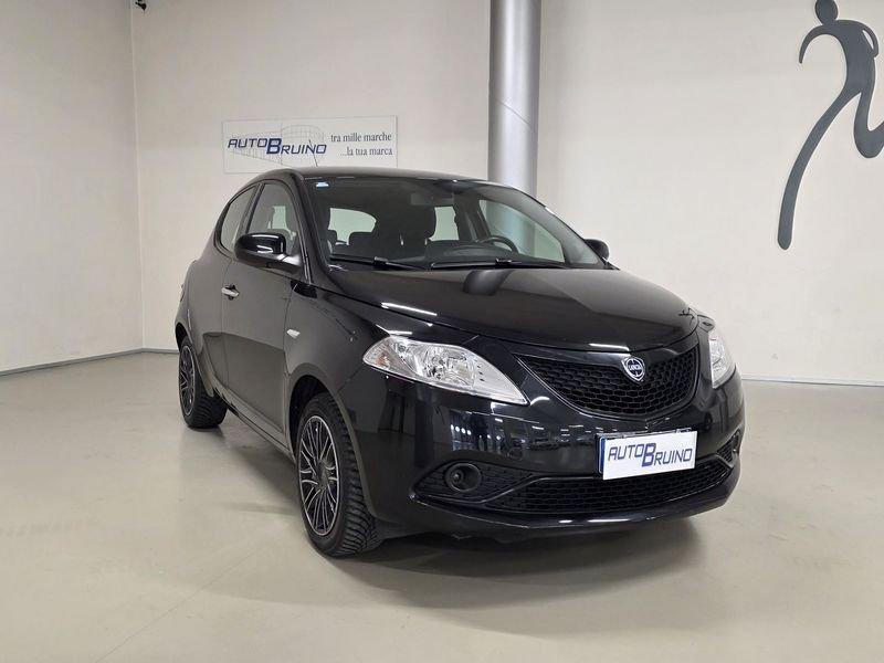Lancia Ypsilon 1.2 69cv GPL Ecochic Gold