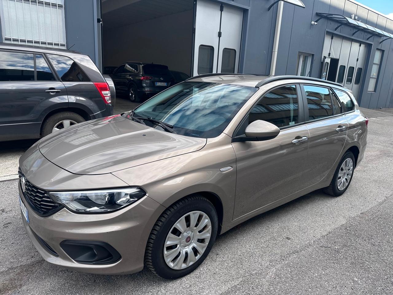 Fiat Tipo 1.6 Mjt S&S 5 porte Lounge