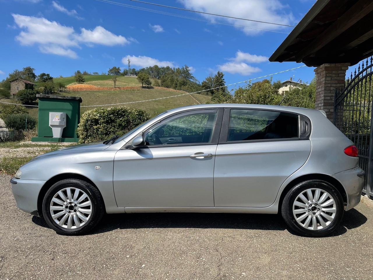 Alfa Romeo 147 1.9 JTD 16V cat 5p.