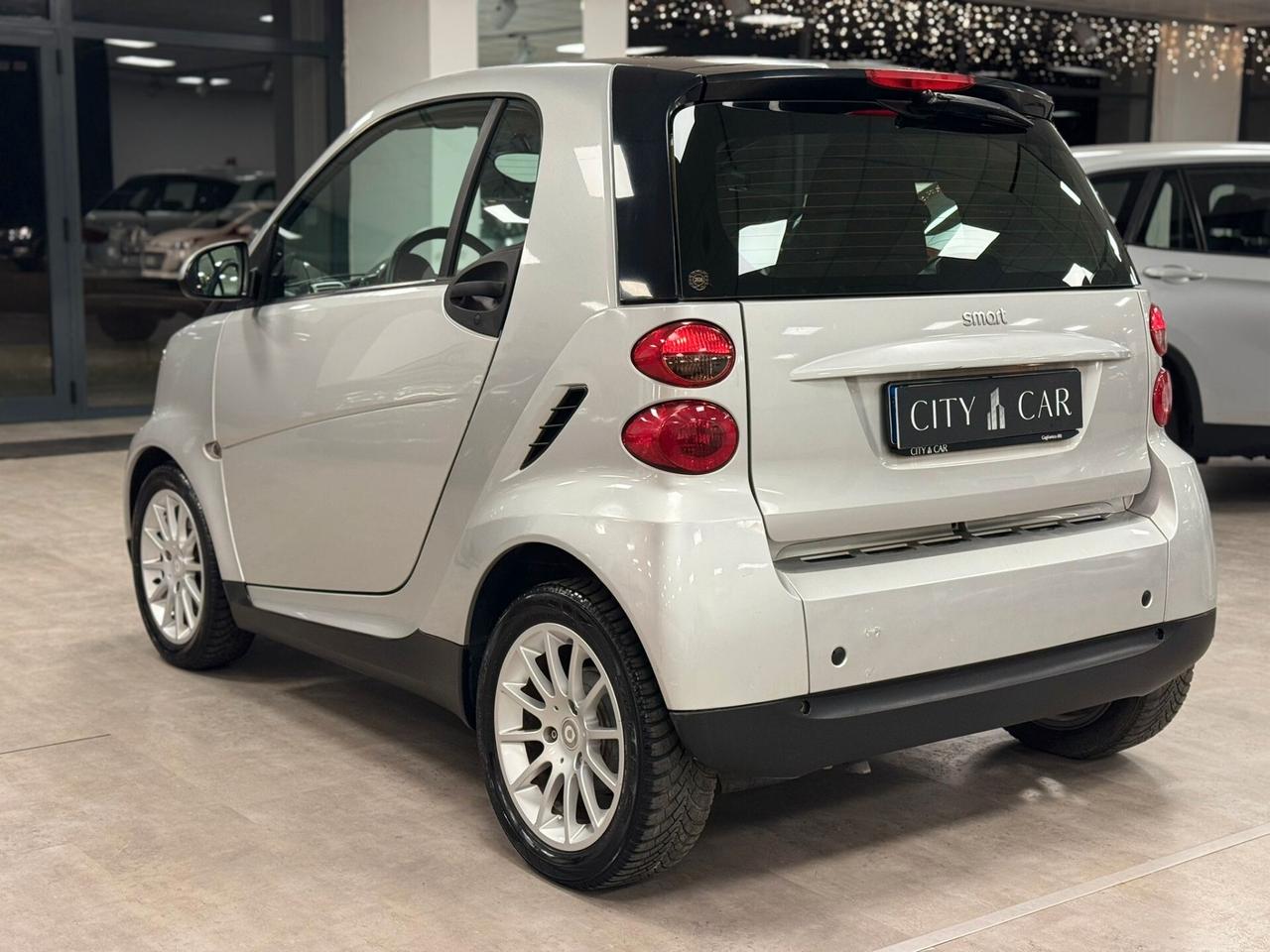 Smart ForTwo 1000 62 kW coupé passion