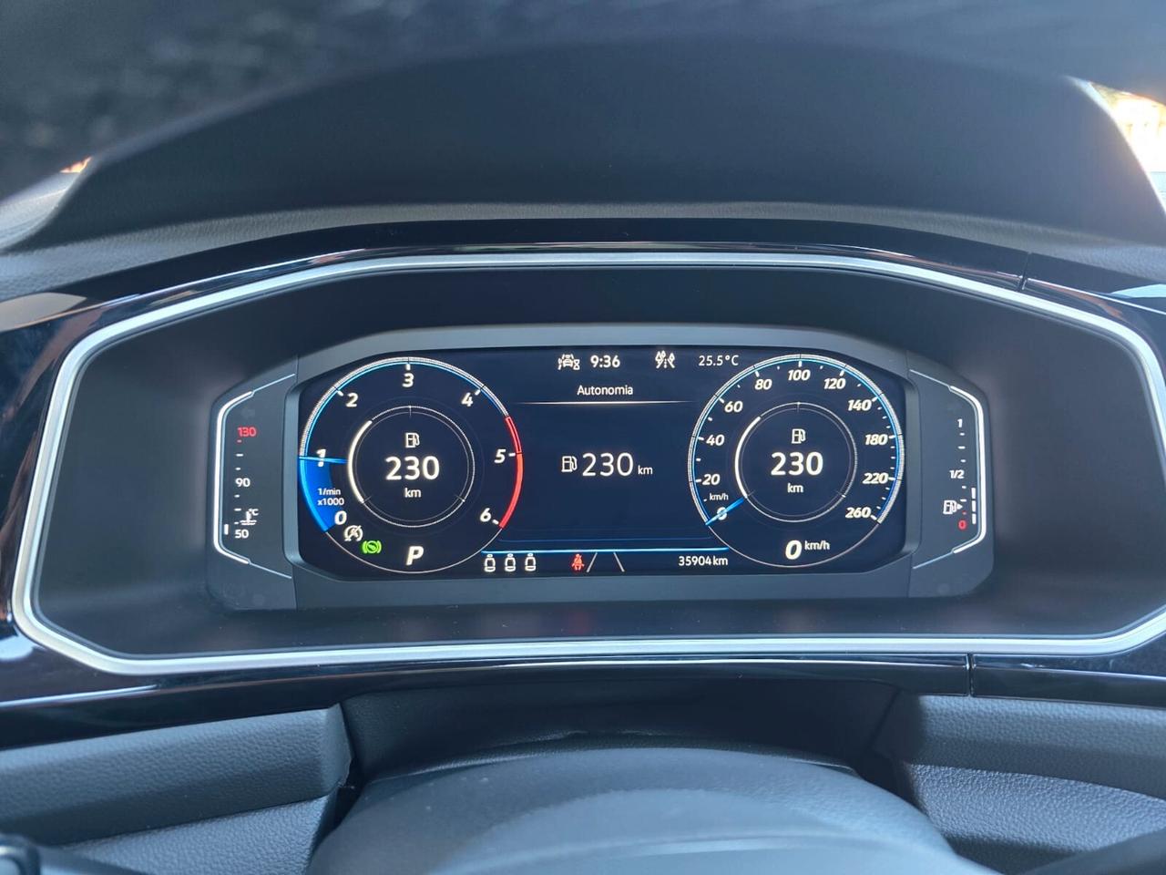 Volkswagen T-Roc 2.0 TDI SCR 150 CV DSG 4MOTION R-Line