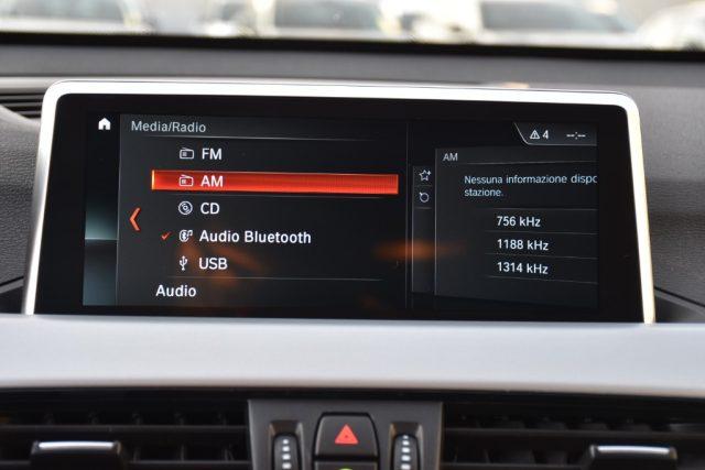 BMW X1 sDrive18d Business Advantage *Navi, led*