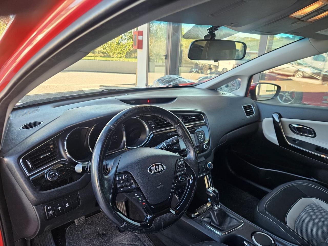 Kia Cee'd 1.0 T-GDI 100 CV 5 porte EcoDynamics Cool