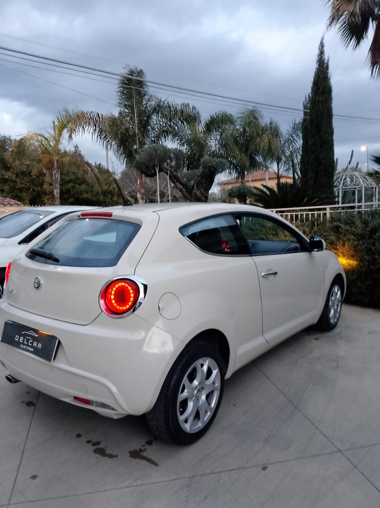 Alfa Romeo MiTo 1.3 JTDm-2 95 CV S&S Distinctive