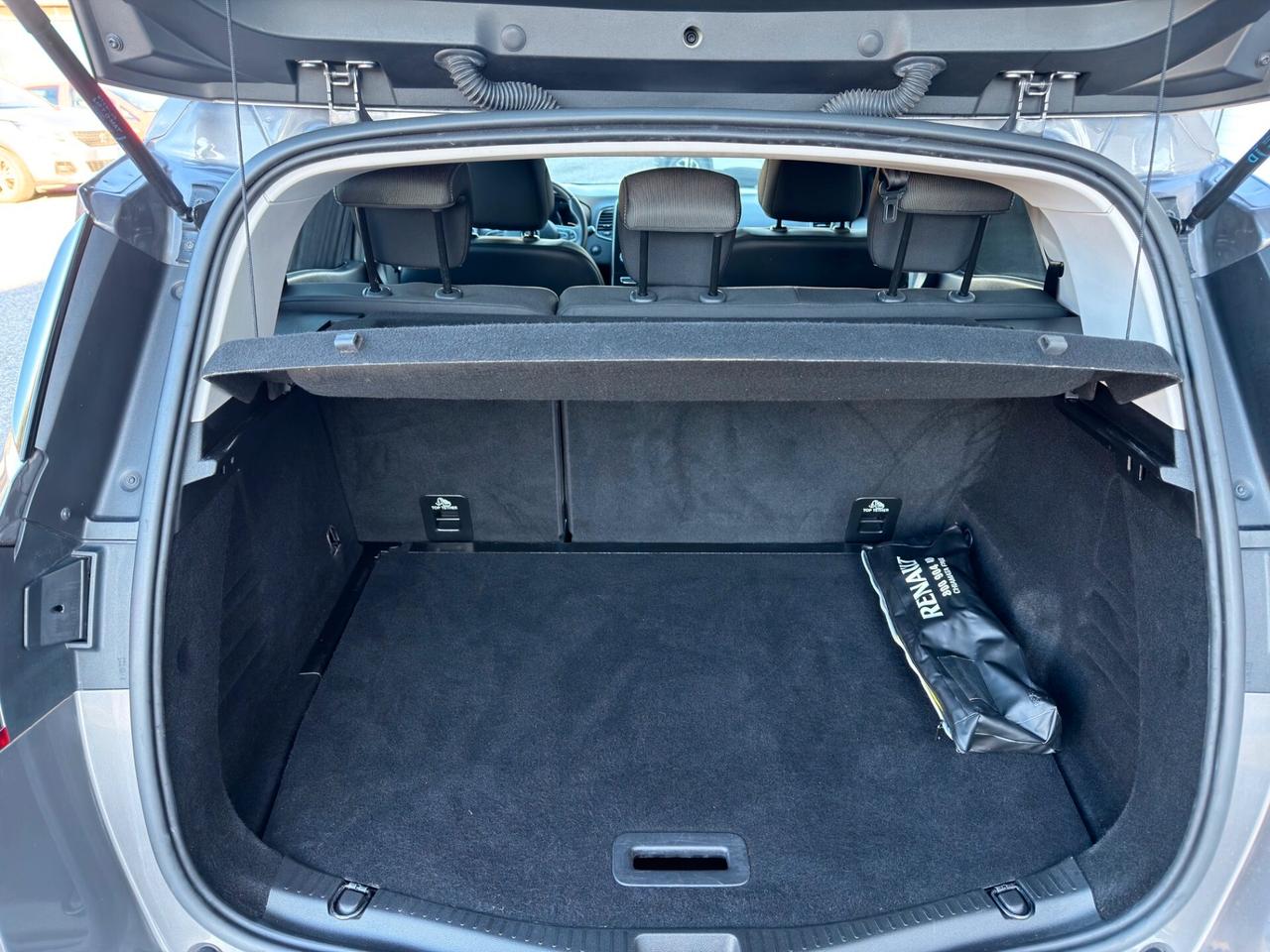 Renault Scenic Scénic TCe 140 CV FAP Intens