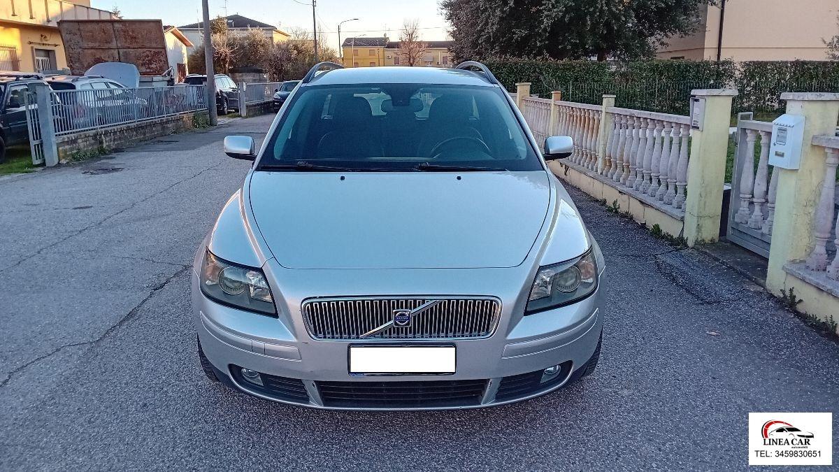 VOLVO - V50 2.0 diesel