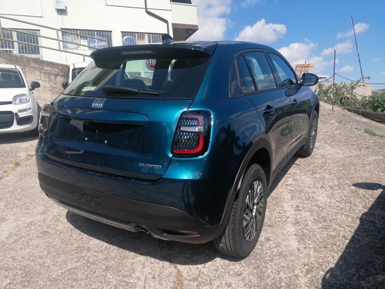 Fiat 600 Hybrid 110 CV DCT MHEV Business
