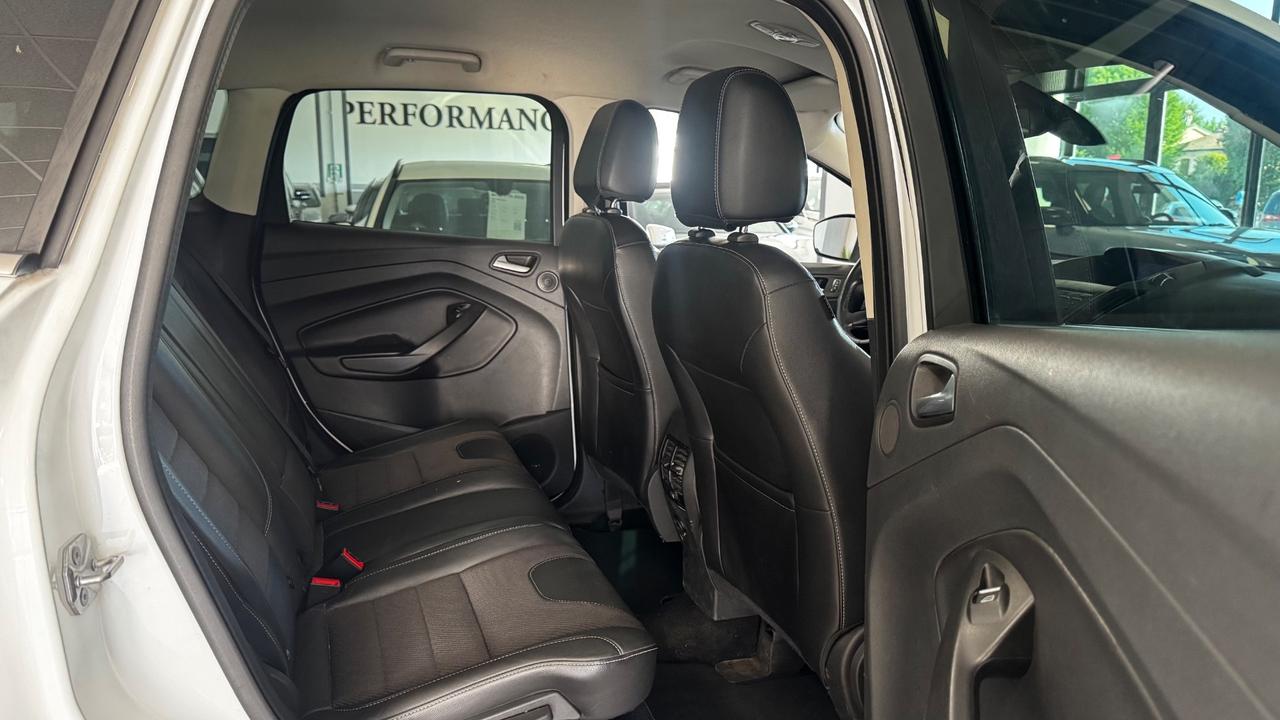 Ford Kuga 2.0 TDCI 163 CV 4WD Powershift Titanium X