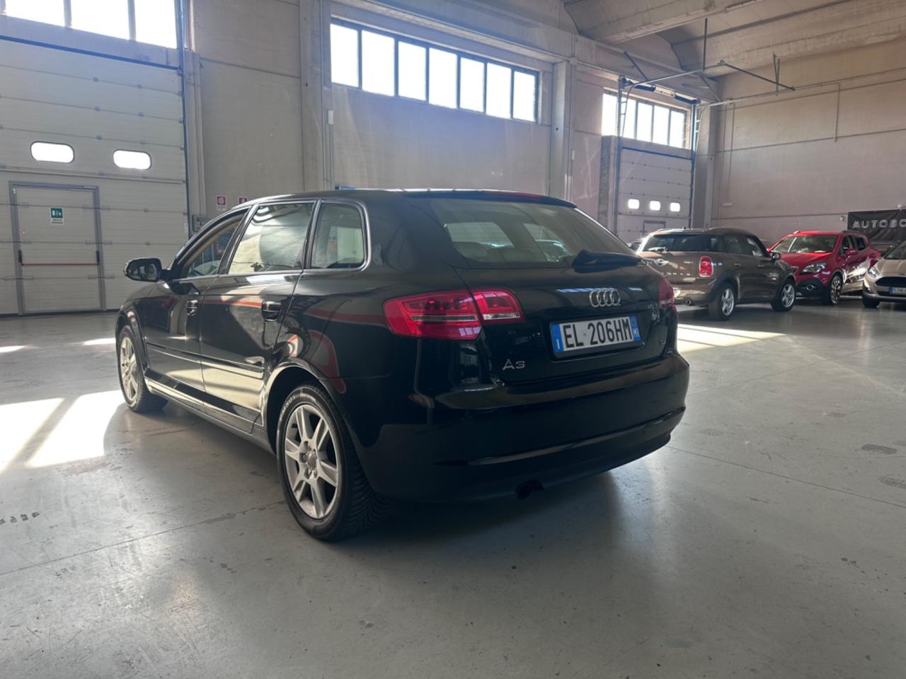 Audi A3 1.6 TDI Young Edition