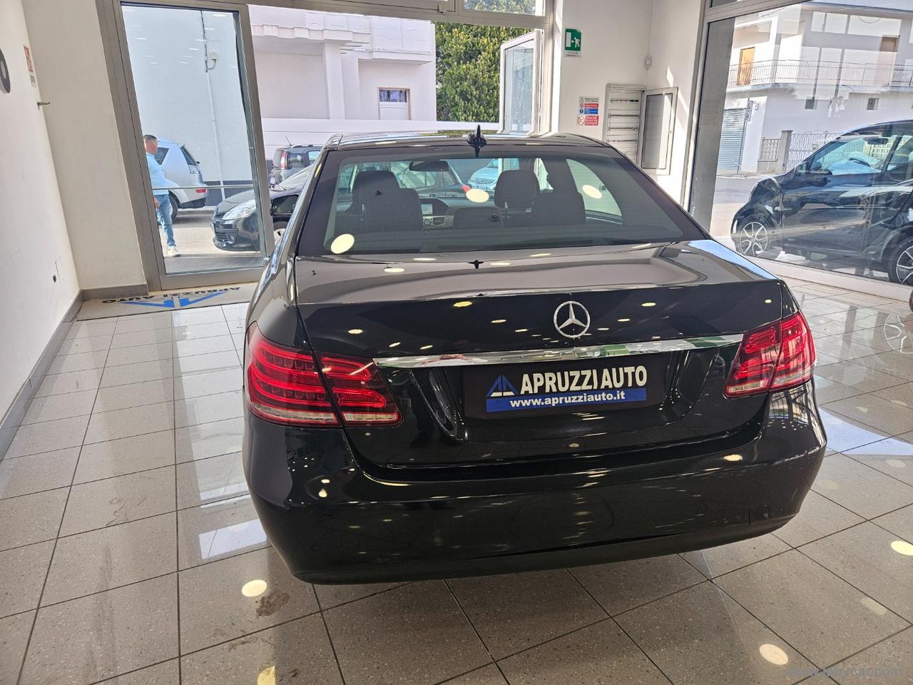 MERCEDES-BENZ E 200 CDI Executive AUT.