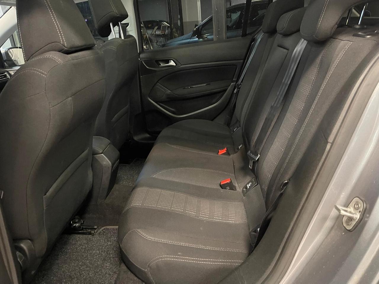 Peugeot 308 BlueHDi 150 S&S EAT6 Allure