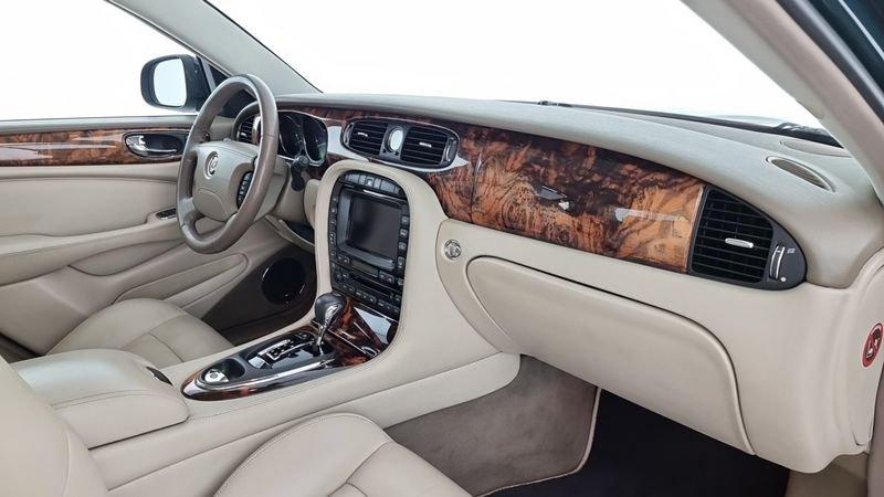 Jaguar XJ XJR 4.2 V8 cat Super Charged ASI - Conto vendita