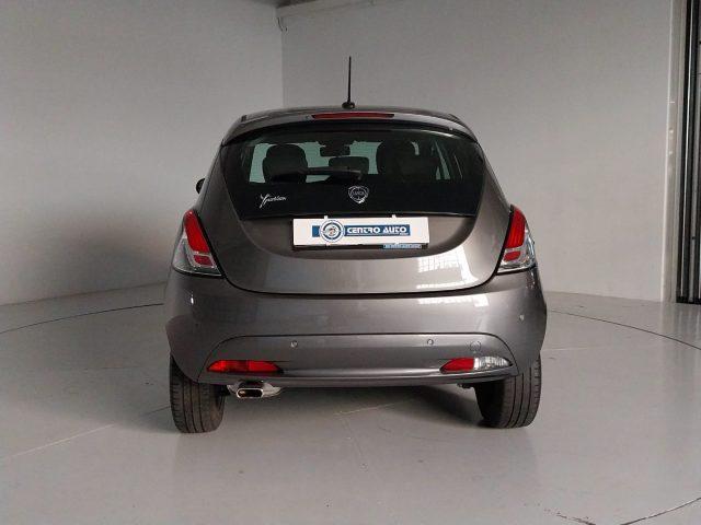 LANCIA Ypsilon 1.2 69 CV 5 porte GPL Ecochic Gold