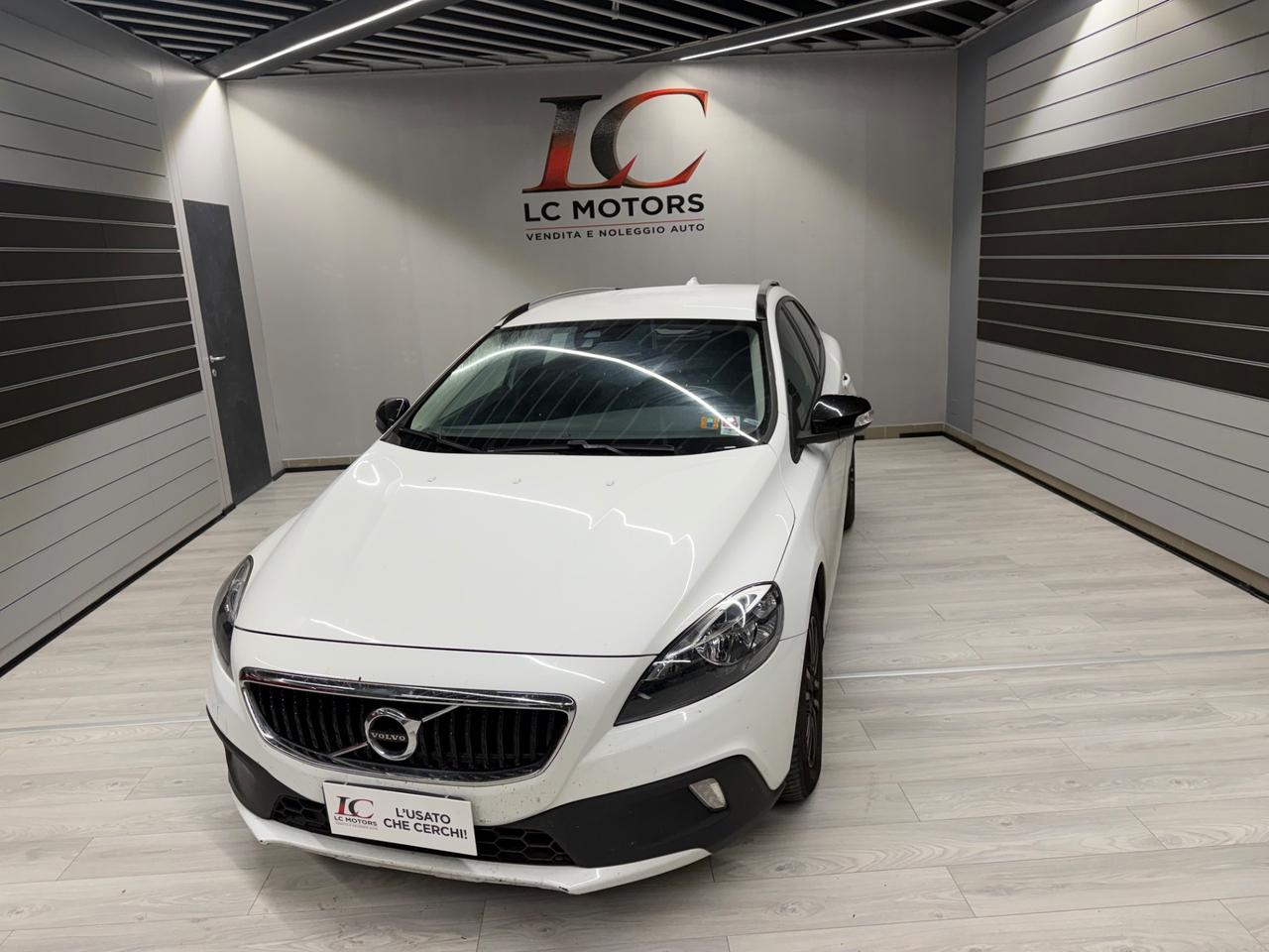 Volvo V40 Cross Country D2 Business Plus