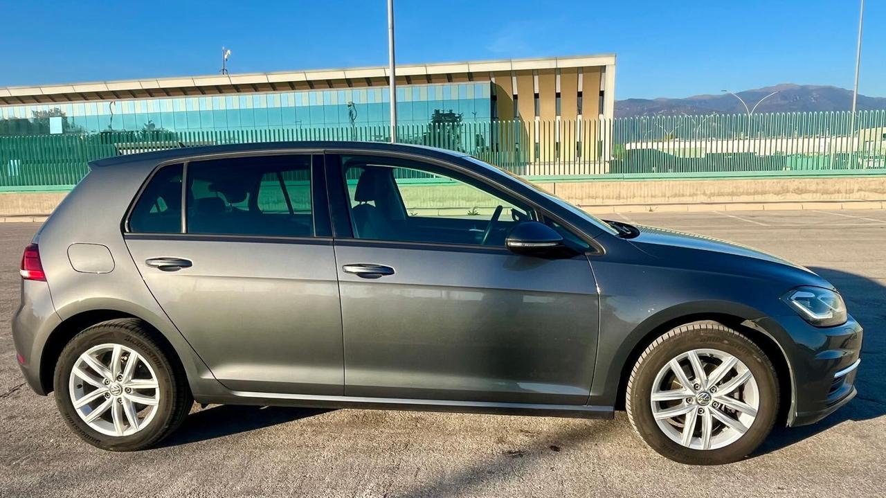 Volkswagen Golf 1.6 TDI 115 CV 5p. Highline BlueMotion Technology