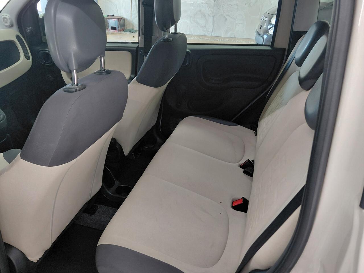 Fiat Panda 0.9 TwinAir Turbo Natural Power Lounge