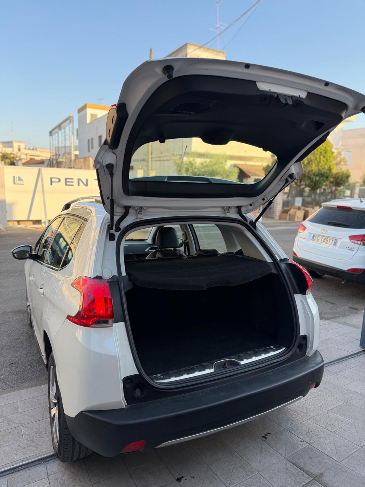 Peugeot 2008 BlueHDi 92 cv ALLURE-2016/CLIMA/SENSORI
