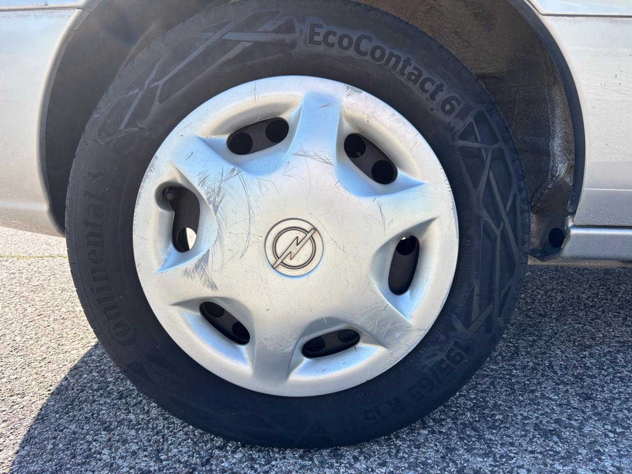 Opel Zafira 1.6 16V cat Elegance