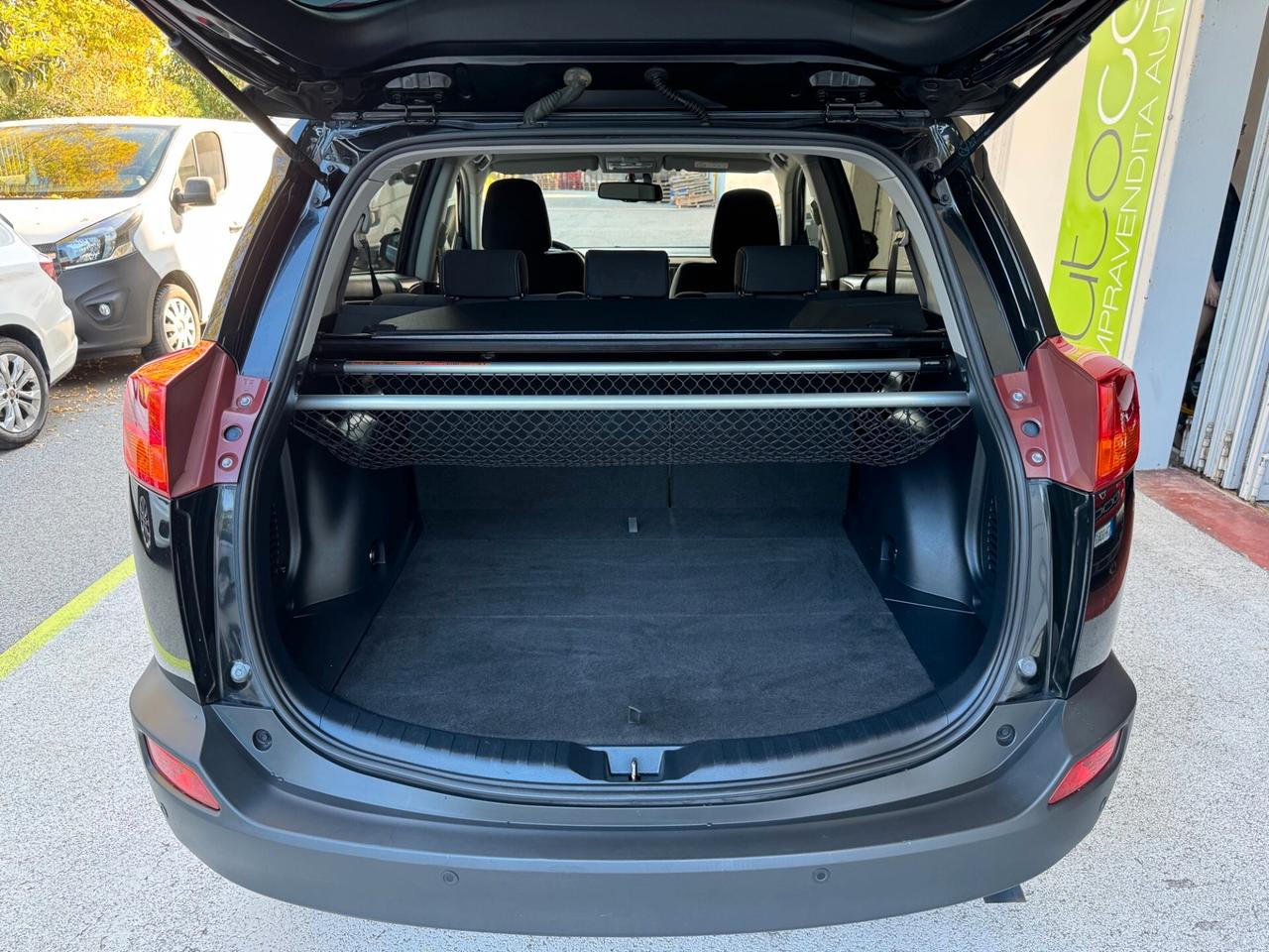 Toyota RAV 4 RAV4 D-4D 2wd UNIPROPRIETA GARANZIA 24 MESI