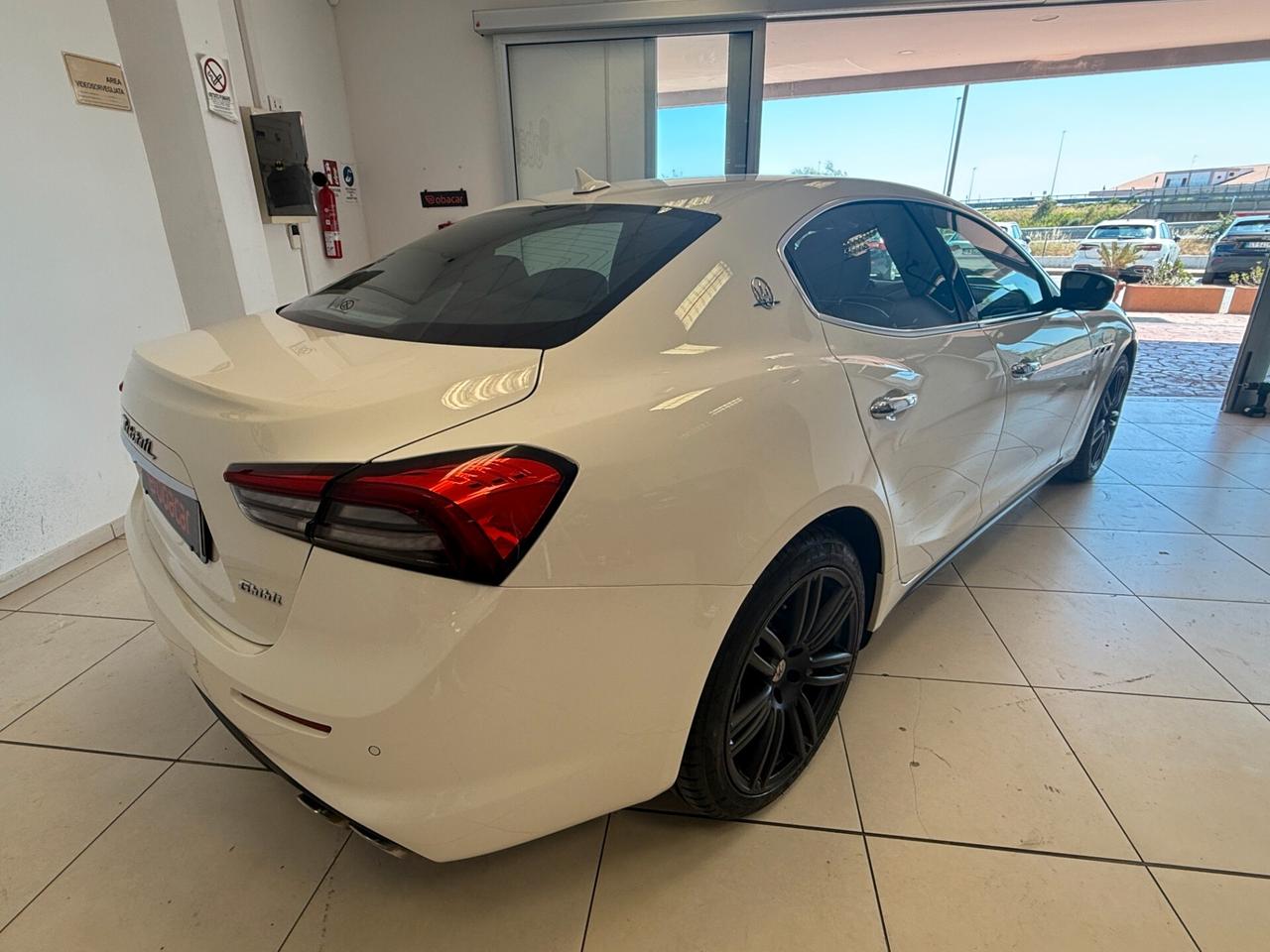 Maserati Ghibli L4 330 CV MHEV