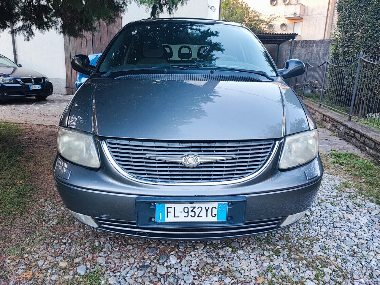 Chrysler Voyager 2.5 CRD 7 posti