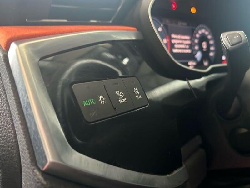 Audi Q3 SPB 35 TDI quattro S tronic Business Plus