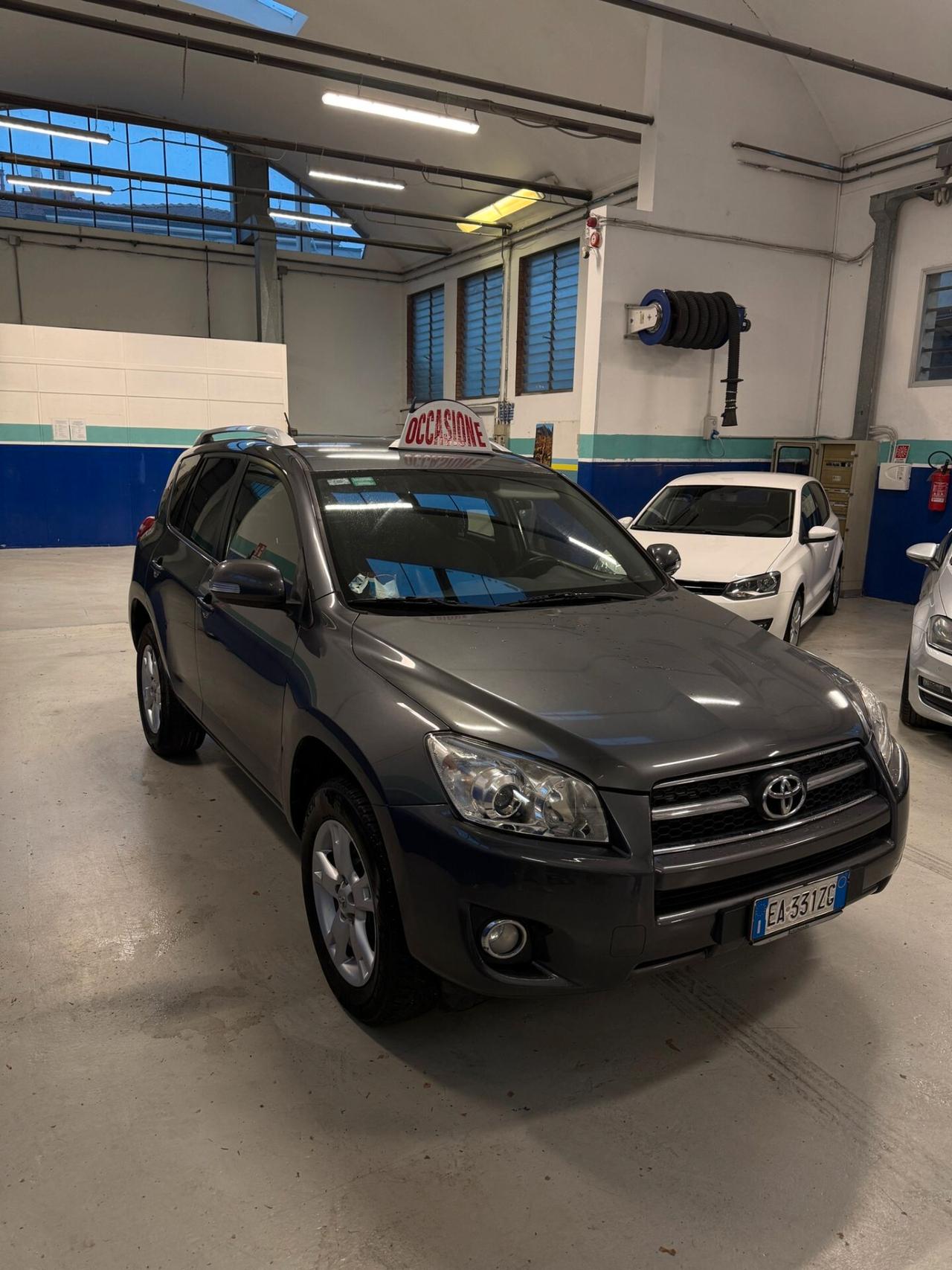 Toyota RAV 4 RAV4 2.2 D-4D 4WD Style